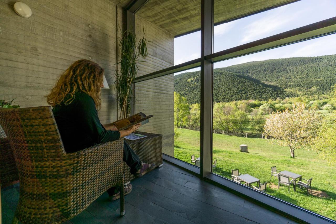 Monnatura Pirineus Son Del Pi Bagian luar foto